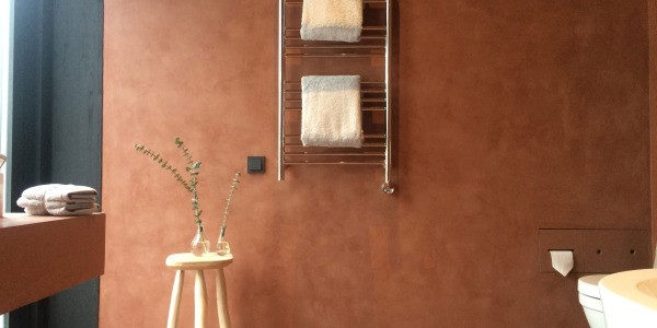 Comment Appliquer l'Enduit à la Chaux en Interieur : Notre Guide de Pose